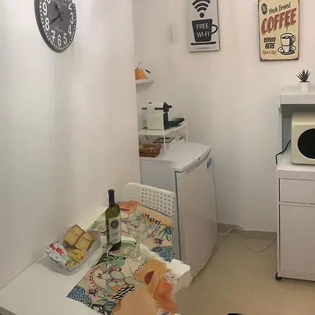 Mameli House * 바리